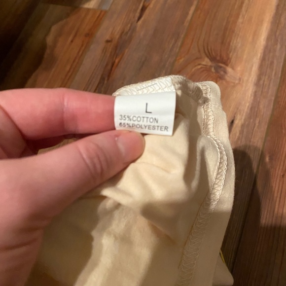 Mushroom Crop Top Tee - Picture 2 of 3